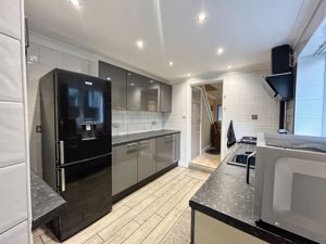 Photo 14- click for photo gallery